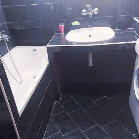Cozy Apartment In Vinohrady, Close To The Center. דירה פראג